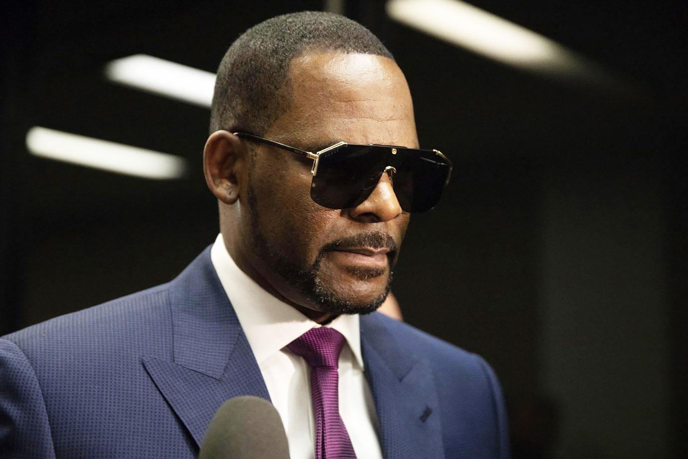 prosecutor r kelly sex trafficking case calls him predator in opening statements ok