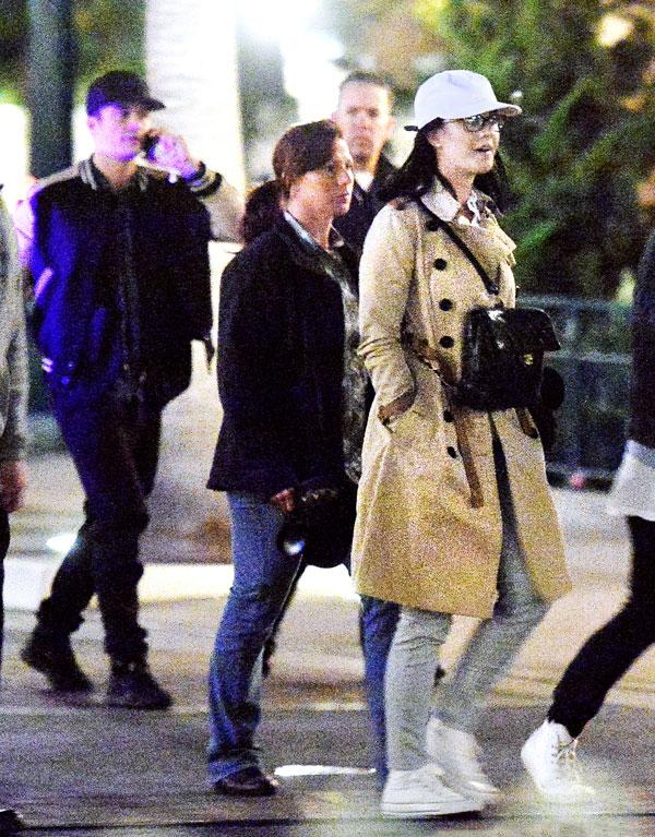 Katy perry orlando bloom disneyland