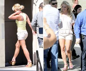 2010__08__Britney_Spears_Aug4_main 300×247.jpg