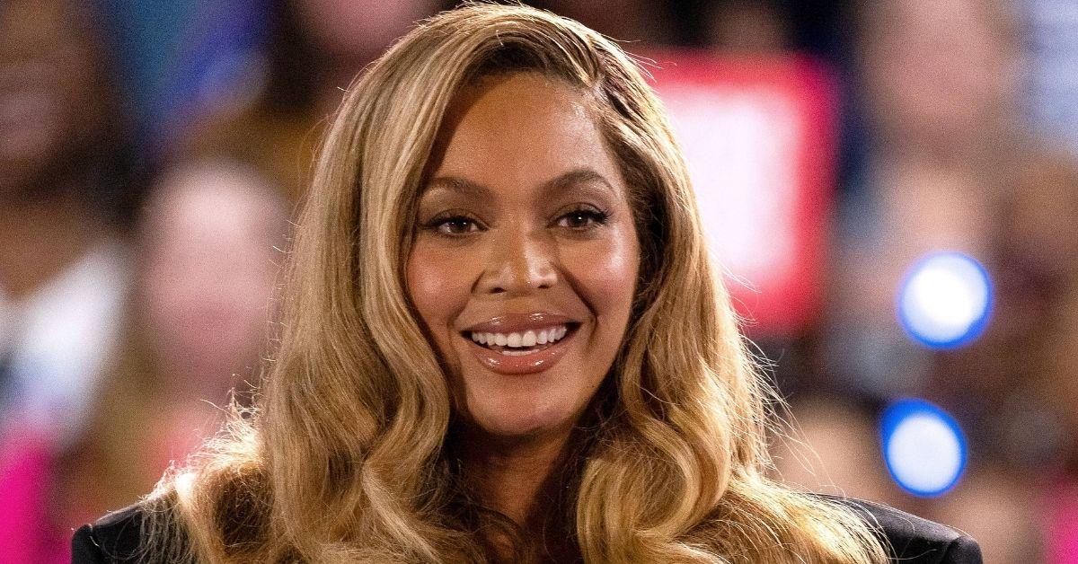 image of Beyoncé's parents divorced in 2011 after 31 years of marriage.