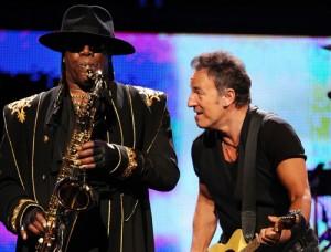 2011__06__Clarence_Clemons_Bruce_Springsteen_June20 300&#215;228.jpg