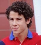 2011__02__Nick_Jonas_Feb1 138×150.jpg