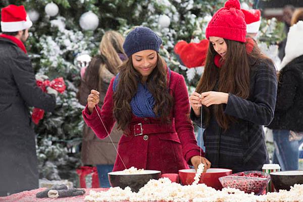 Bones 200th Episode The Vampire Diaries Christmas And