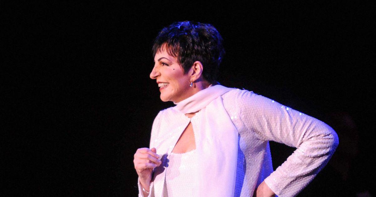 image of Liza Minnelli said she was ordered to use a wheelchair at the 2022 Oscars.