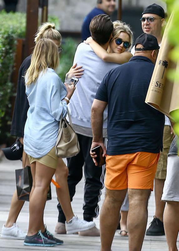 Scott Disick Out For Lunch With Amber Davis And Friends