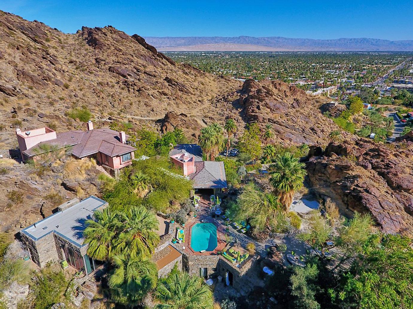 suzanne somers sells glamorous desert compound