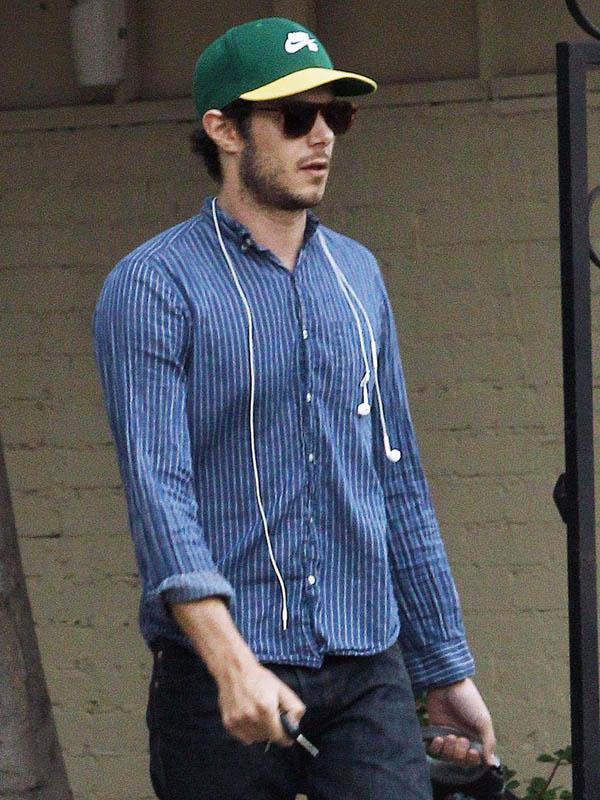 Adam Brody Takes His Dog To The Vet