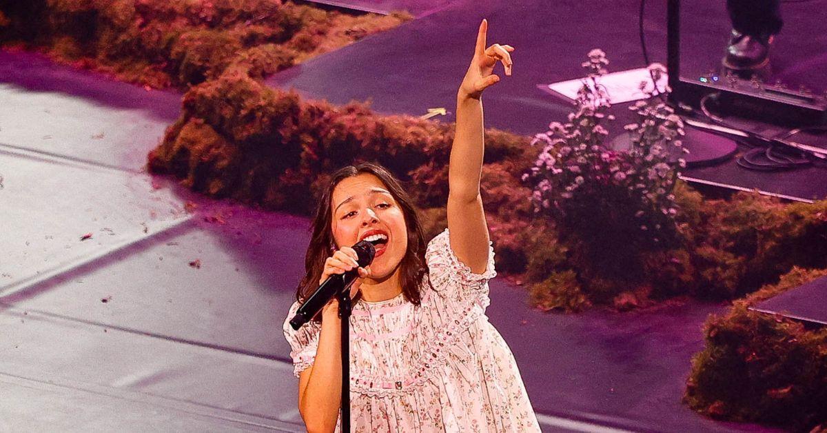 image of Olivia Rodrigo previously revealed she has experienced fans wearing diapers at concerts to avoid leaving their front-row spots.
