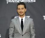 2011__07__Shia_LaBeouf_July5 150×127.jpg