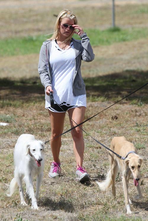 Jessica Simpson Aug. 3