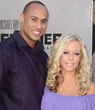 2009__09__kendrahank 195×225.jpg