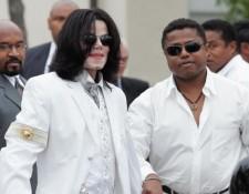 2009__10__5gg1317764 225×175.jpg