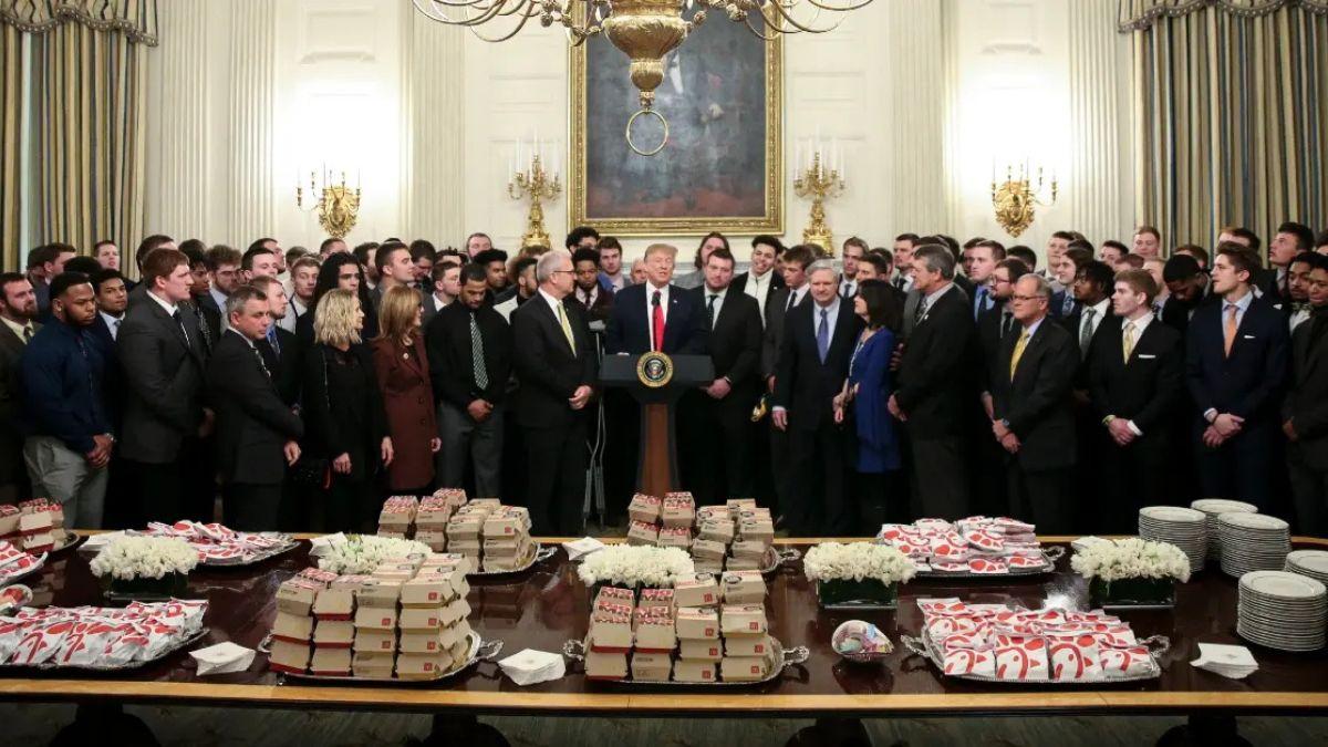 Photo of Donald Trump Jr. said his father has more 'energy' than other men his age.