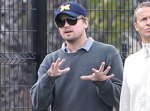 2010__12__Dicaprio_Leonardo_dec27_03a 300×223.jpg