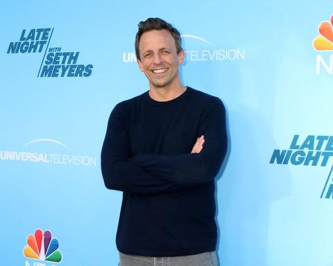 seth meyers jokes donald trump wearing biden t shirt
