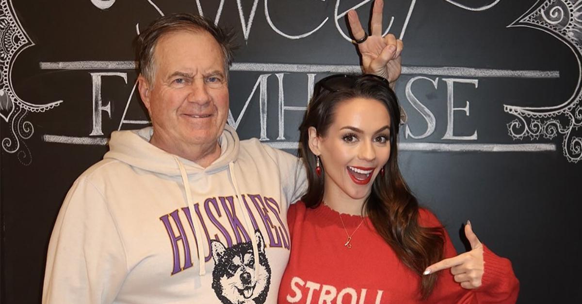 bill belichick girlfriend jordan hudson holiday photo nantucket stroll