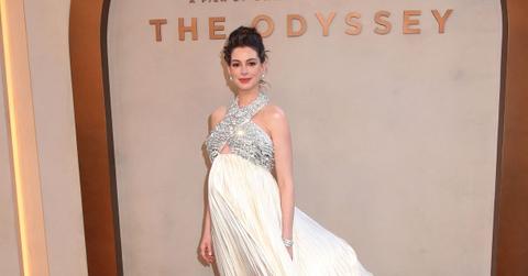 Photo of Anne Hathaway