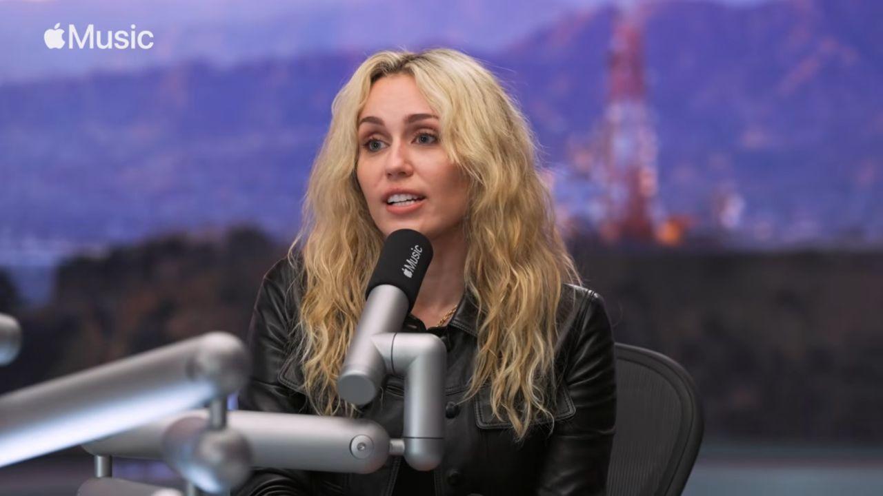 image of Miley Cyrus described Dolly Parton as an ‘authentic’ person beneath her public image.