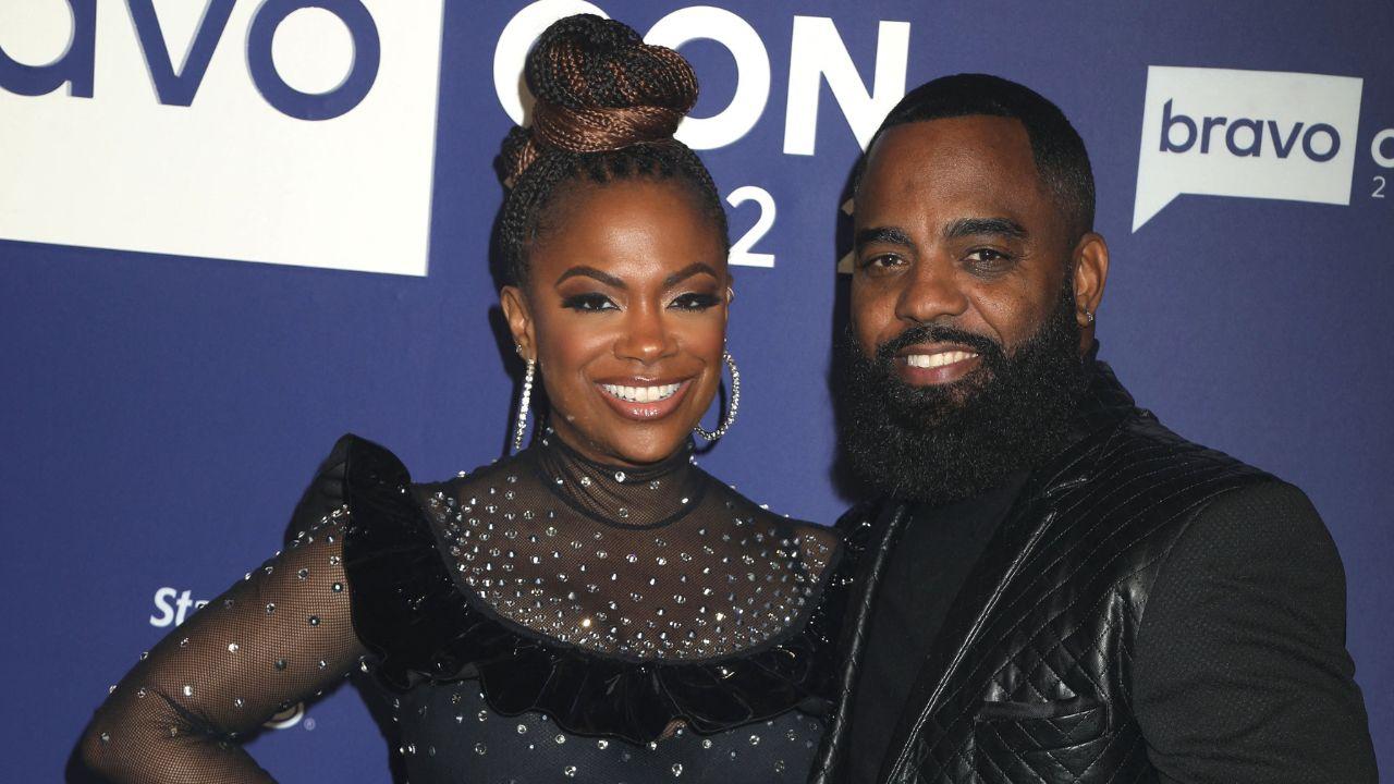 image of The new show will focus on some of the women's exes.