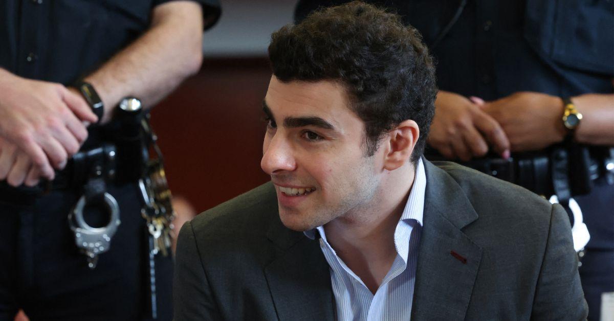 image of Luigi Mangione was seen smiling in court this week.