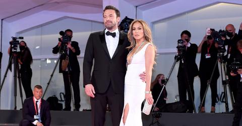 ben affleck jennifer lopez pack pda second honeymoon italypp