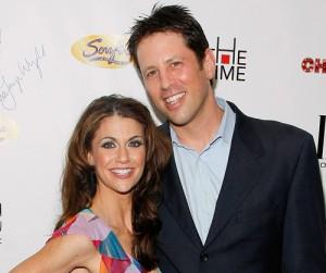 2011__01__Samantha_Harris_Jan20news 300×276.jpg