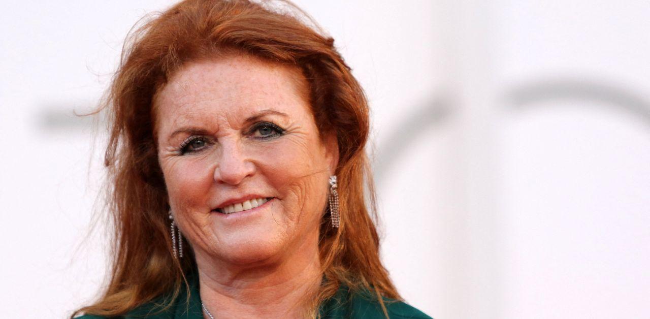 sarah ferguson slammed slammed twitter messing up queen elizabeth tribute