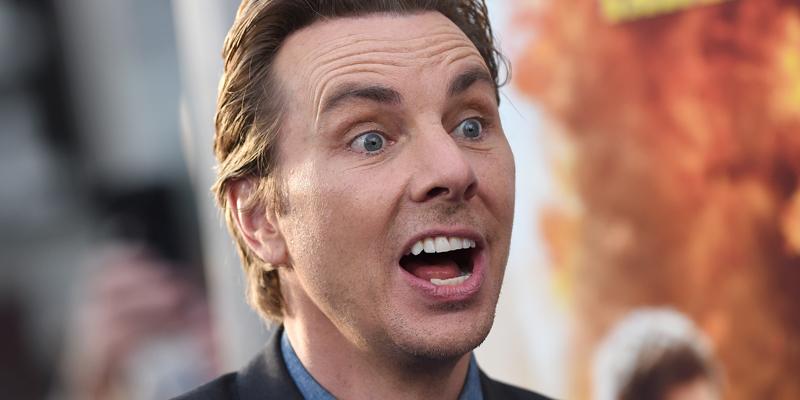 //dax shepard breaks multiple bones accident