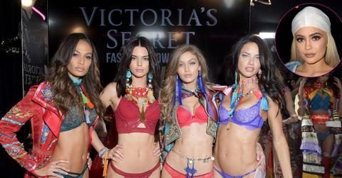 Kendall jenner bans kylie jenner hanging out 01