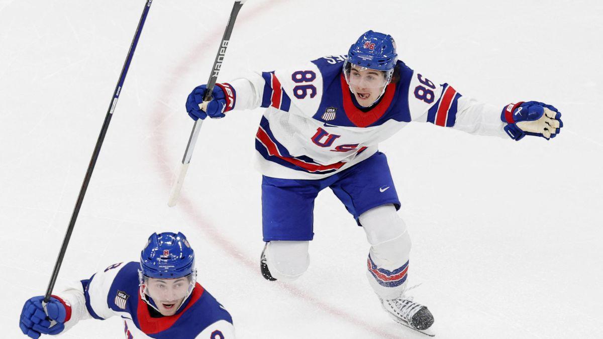 Image of After Jack Hughes scored the gold medal in the Olympics, fans waited to see if Tate McRae would acknowledge it.