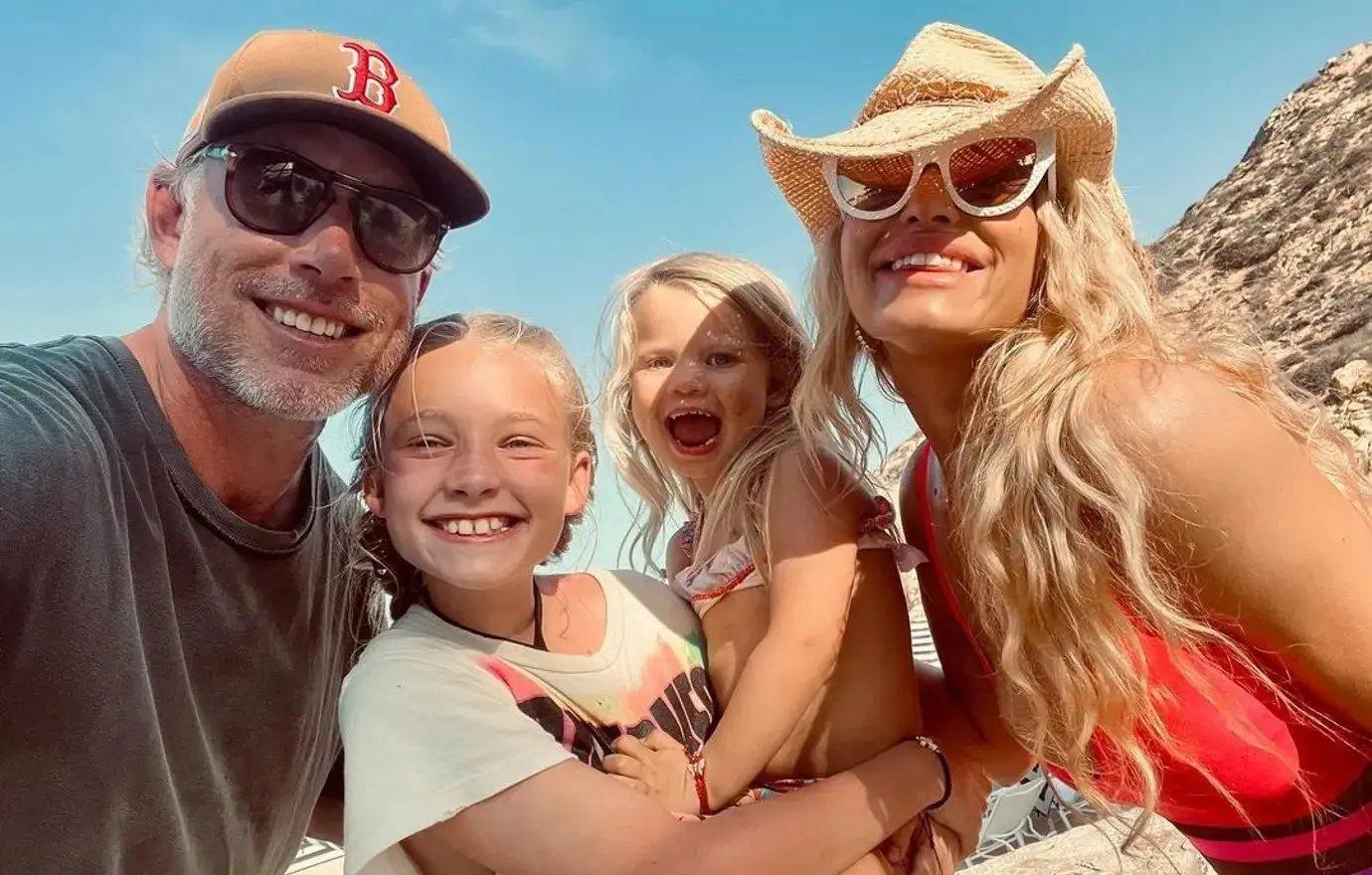 jessica simpson  million debt revealed split husband eric johnson