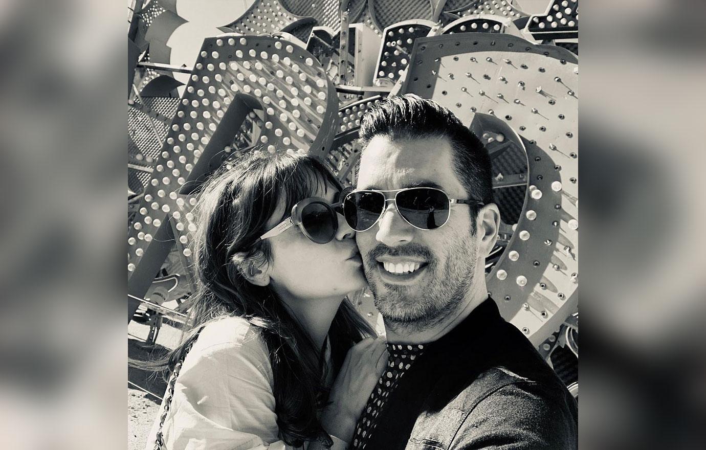 zooey deschanel jonathan scott love life