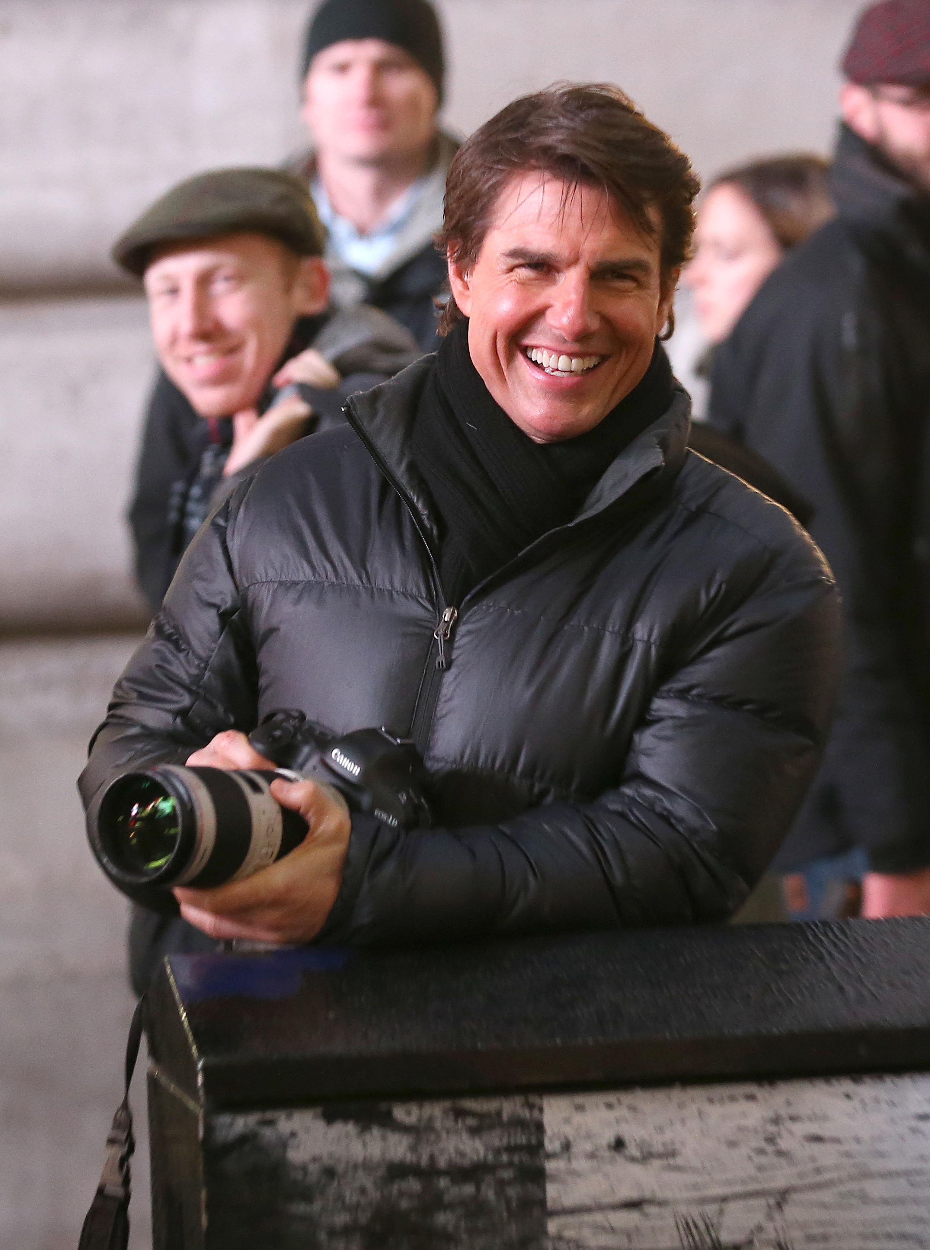 Tom Cruise on &#8216;Mission Impossible 5&#8217; Film Set in Piccadilly Circus, London