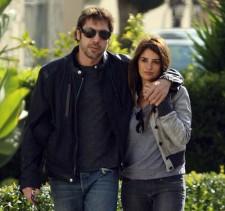 2009__12__penjav1211a copy 225×211.jpg