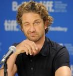 2011__09__Gerard_Butler_Sept13 145×150.jpg