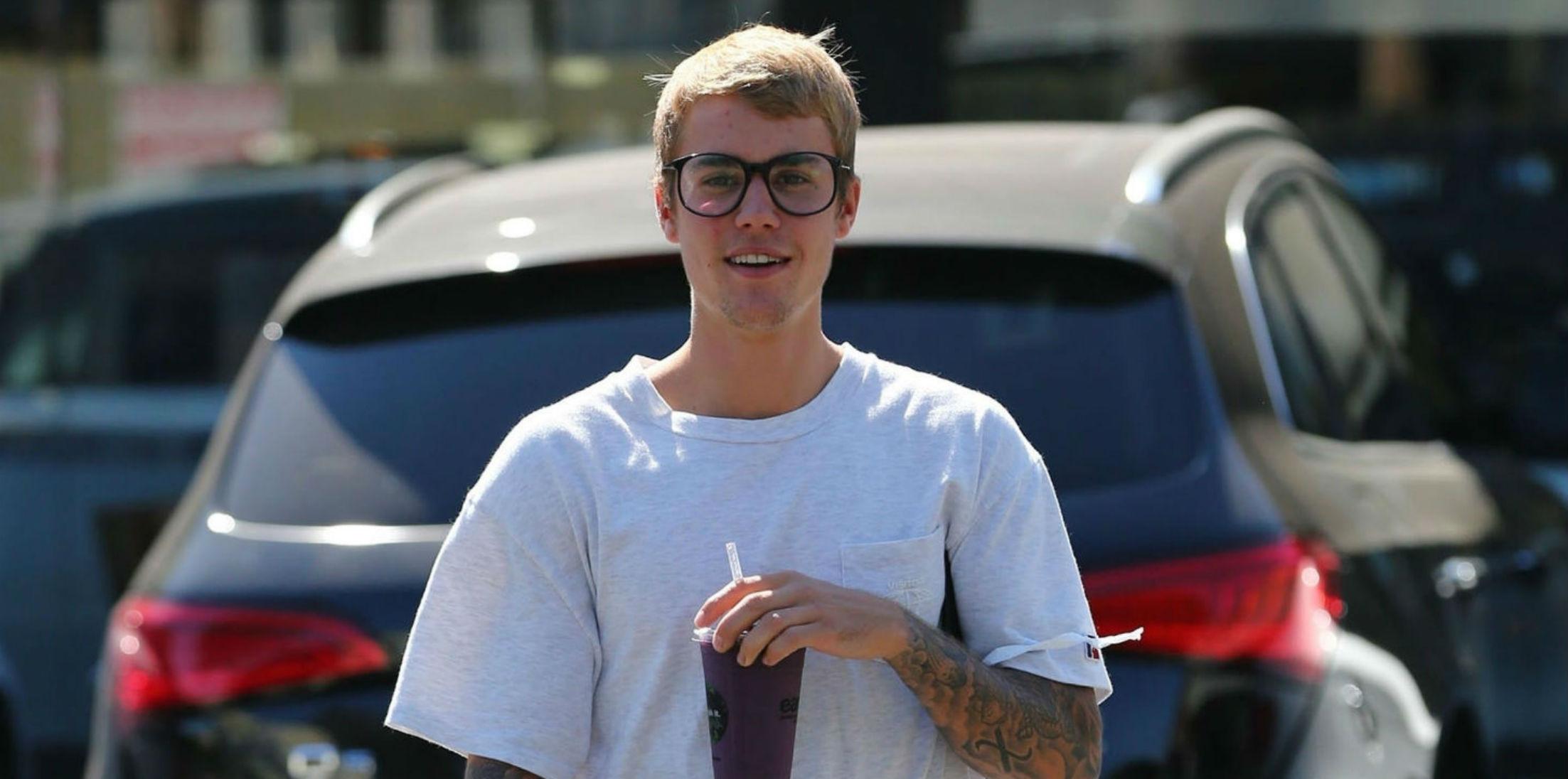 Justin Bieber Steps Out After Leaked Nude Photos By Selena Gomez Photos hero