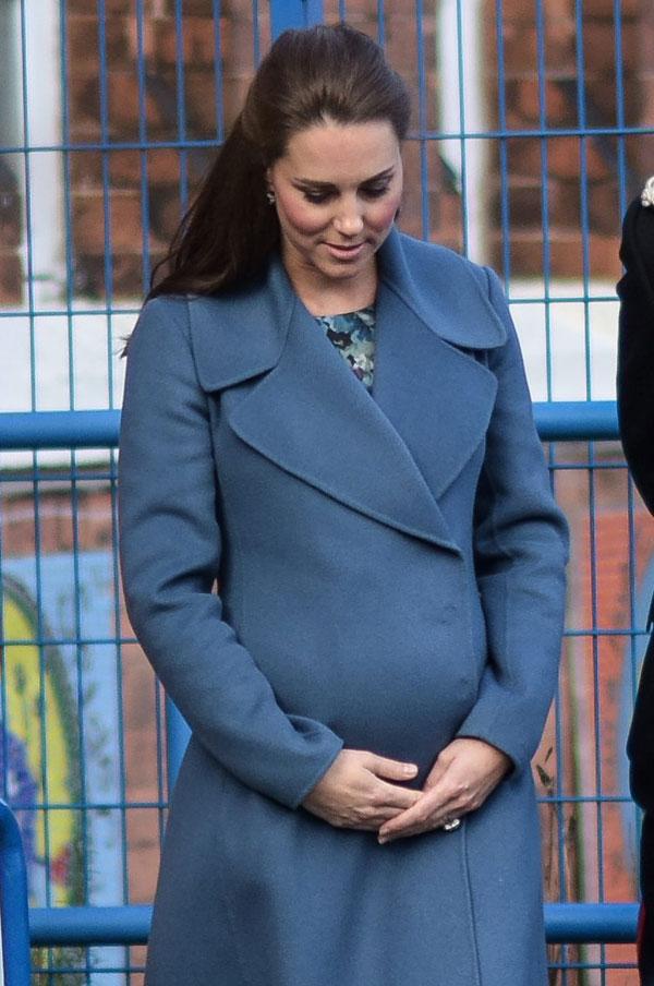 Kate middleton baby bump​ 1