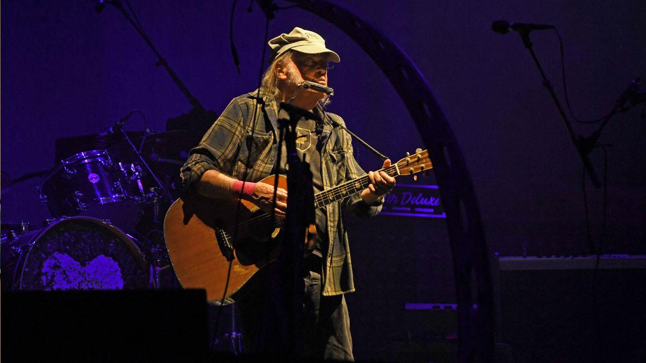 Image of Neil Young