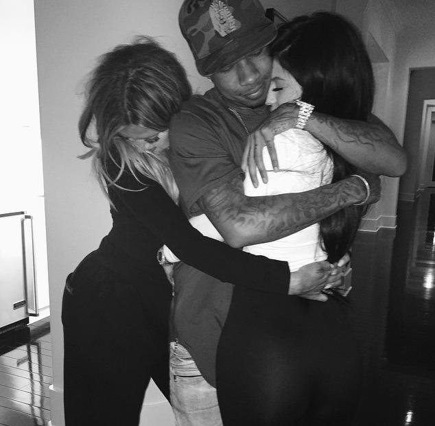 Khloe kardashian hugs kendall jenner tyga 05