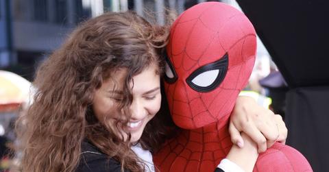 The Tom Holland dating Zendaya rumors appear to be true. Looking at the two lovebirds filming their latest Spider-man movie, the connection was clear.