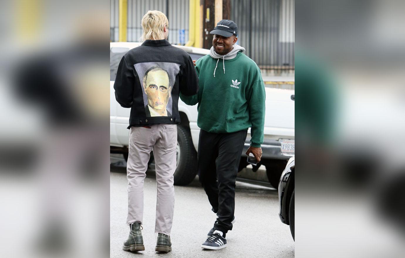 FFN_FF9_FF10_AKM_GSI_Kanye_West_12232016_52264569