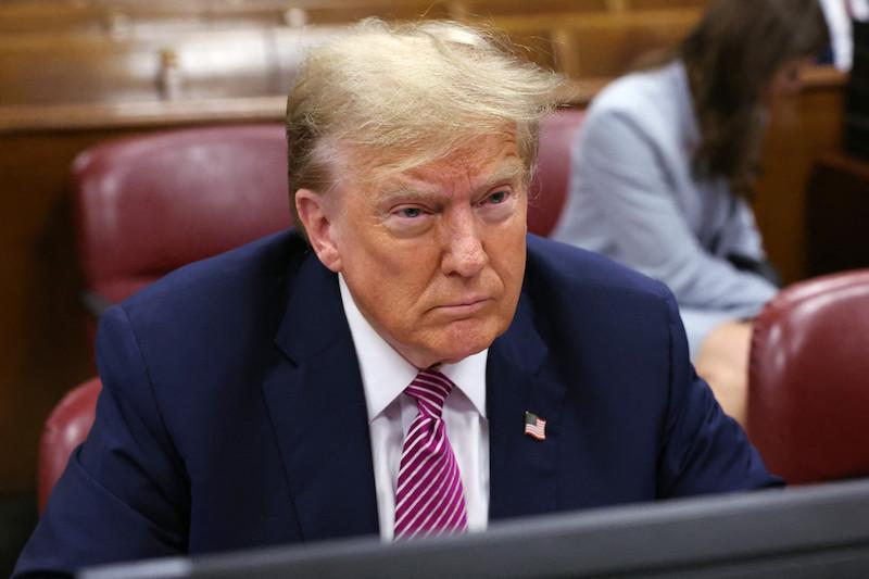 Donald Trump's Aides Reveal How They Kept Him Awake In The White House