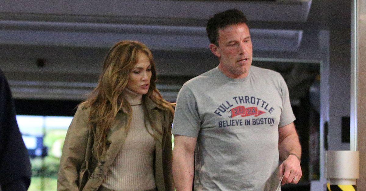 Photo of Jennifer Lopez and Ben Affleck