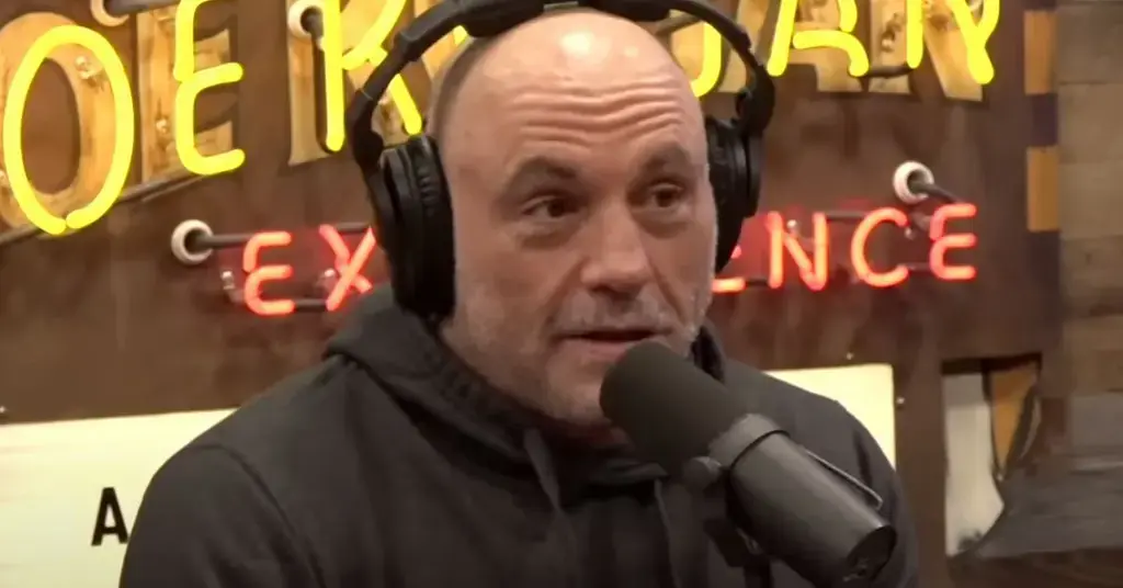 joe rogan attacks justin trudeau leading canada legitimate communism