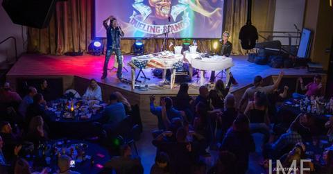 the power of presence the killer dueling pianos turns live music into shared memories