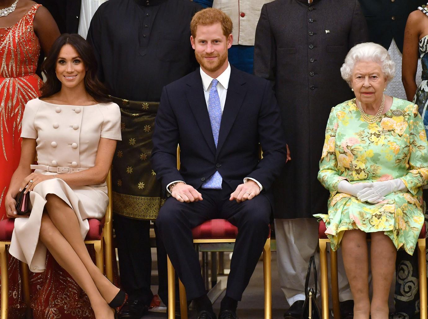 royals wont forgive prince harry interviews queen elizabeth dying