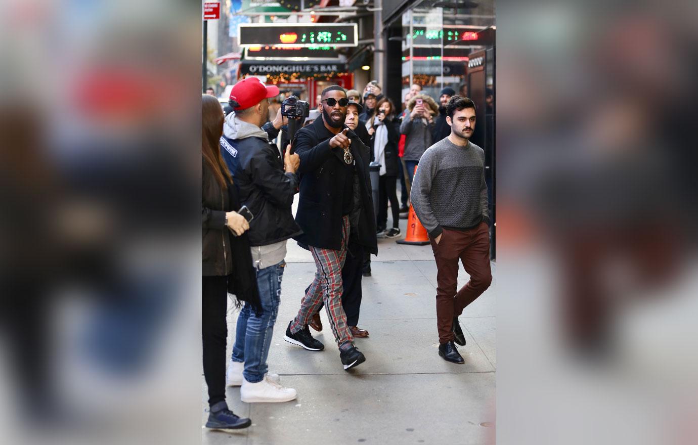 Jamie Foxx is seen arriving at Good Morning America.