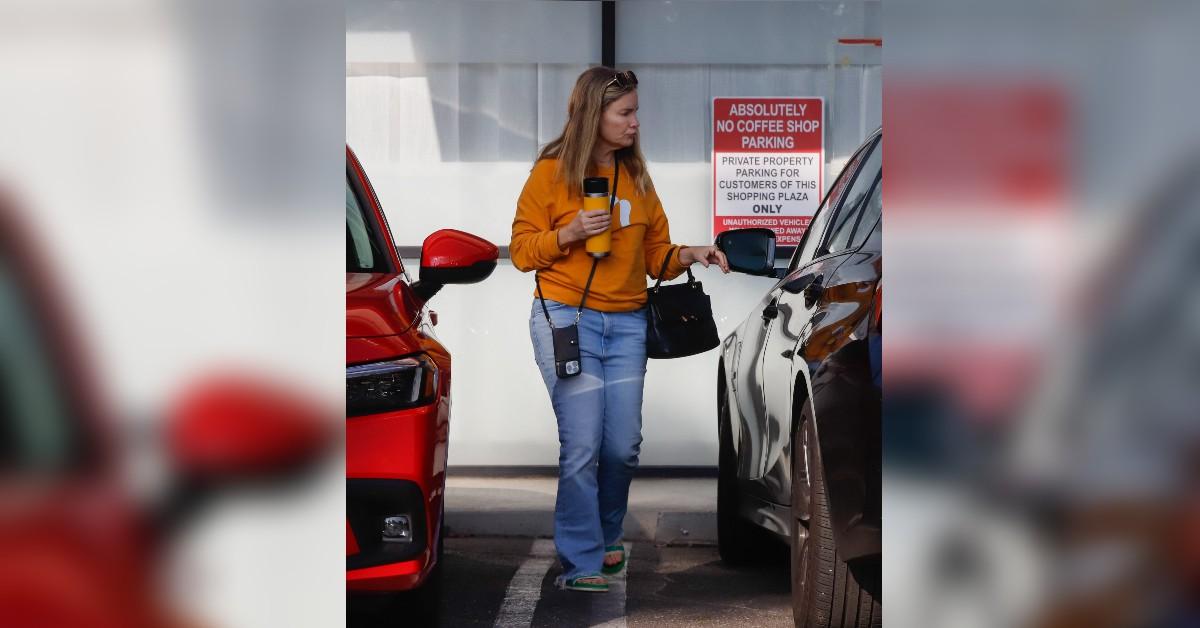 jennifer jason leigh looks unrecogniseable in la