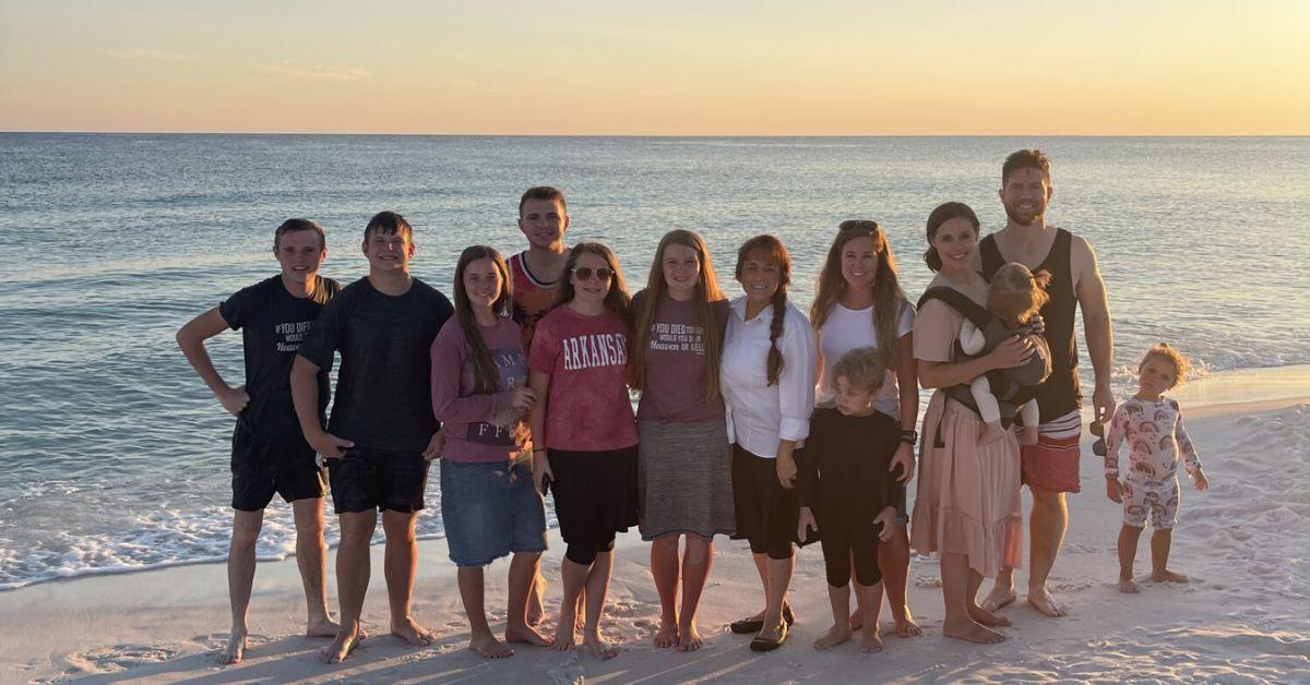 image of Josh Duggar asked his siblings to reflect on their actions and show compassion to his wife and children.