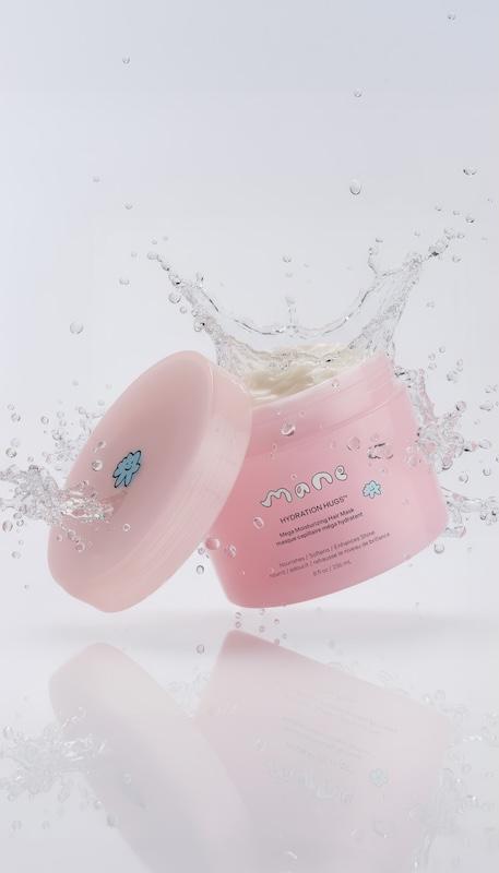 manehydrationhugswater